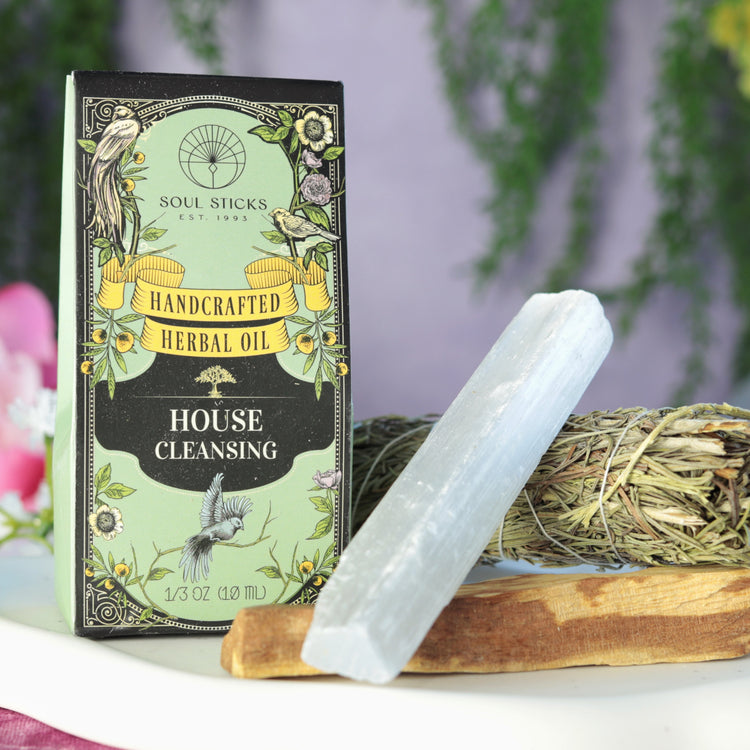 Complete House Cleansing Smudge Kit - Sage, Herbal Oil, Selenite, Palo Santo in Gift Box