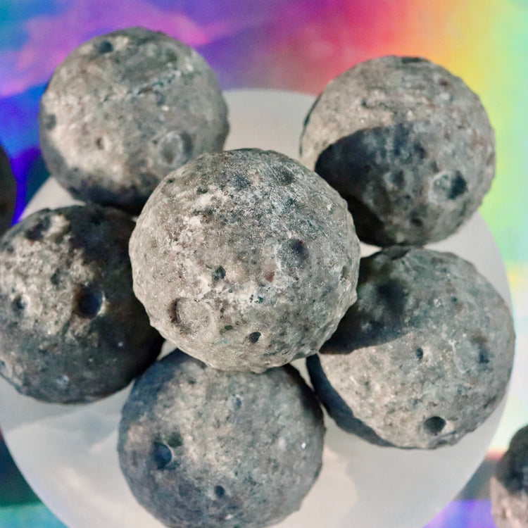 UV Reactive Yooperlite Crystal Moon Carving