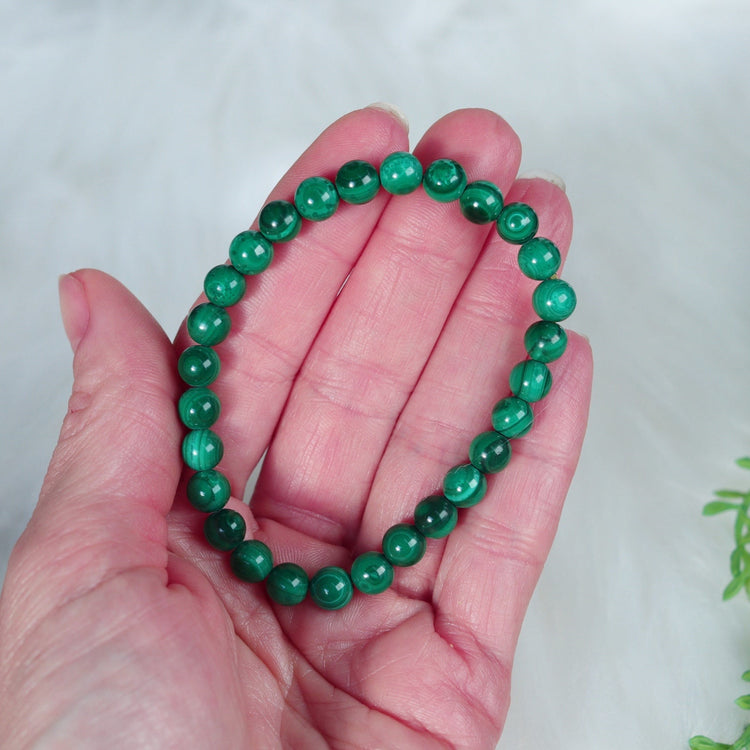 Real Malachite Crystal Bracelet w/ 8mm Polished Gemstone Bead - Scorpio, Capricorn Gift - Heart & Solar Plexus Bracelet for Transformation