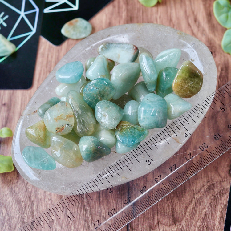 Green Aquamarine Tumble Pocket Crystal