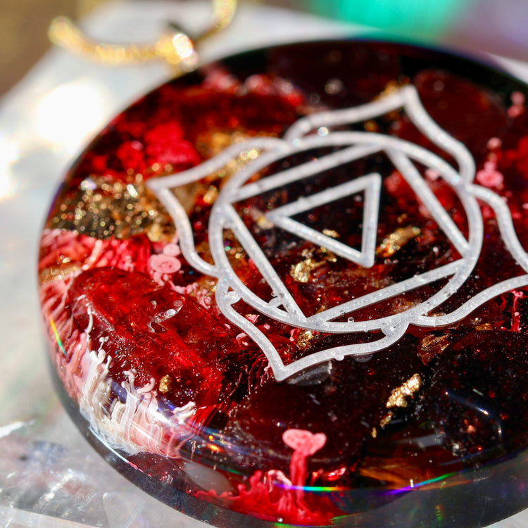 Handmade Orgonite Crystal Necklace – Quartz & Garnet Root Chakra Pendant