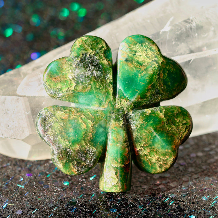 Emerald Four Leaf Clover Crystal Carving