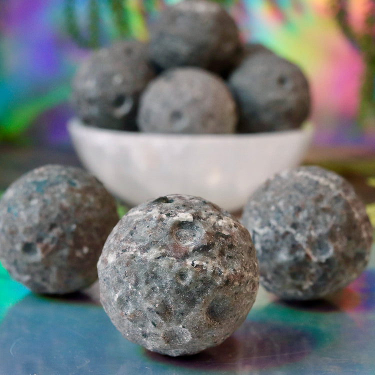 UV Reactive Yooperlite Crystal Moon Carving