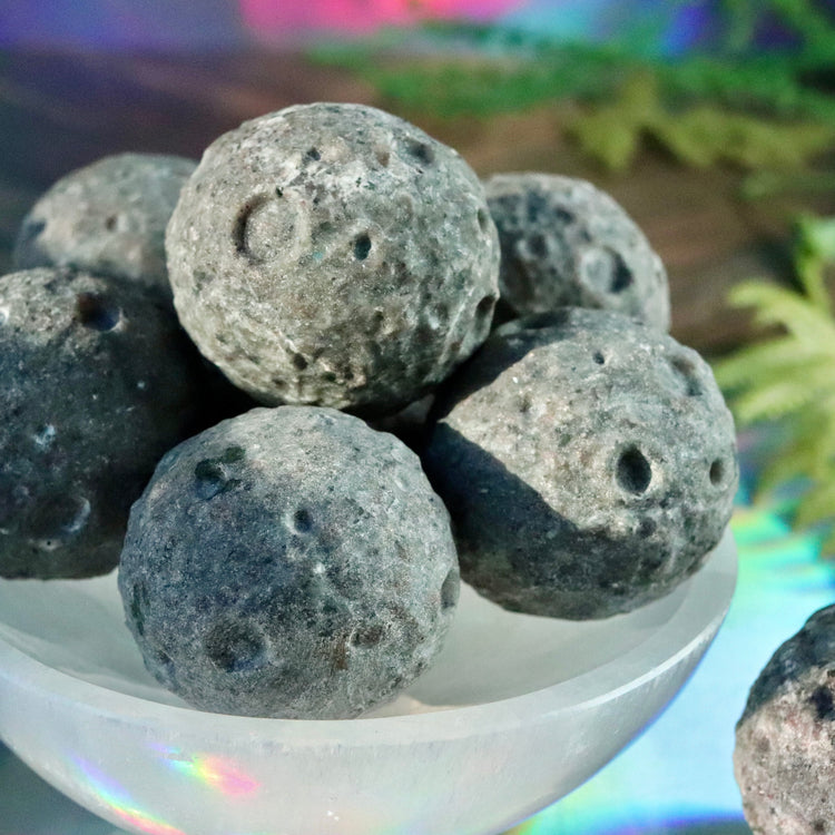 UV Reactive Yooperlite Crystal Moon Carving