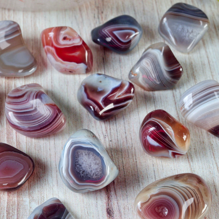 Botswana Gray Agate Tumbled Pocket Crystal