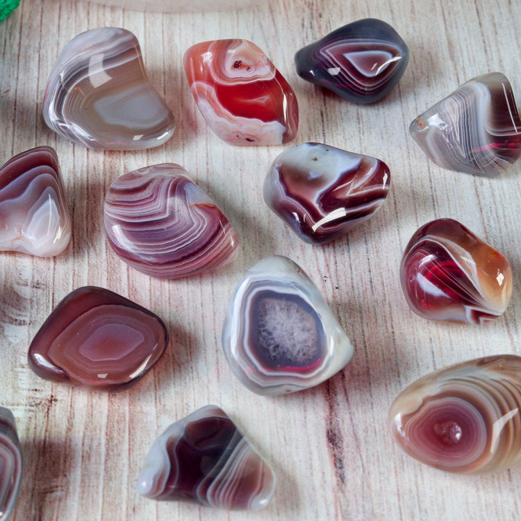 Botswana Gray Agate Tumbled Pocket Crystal