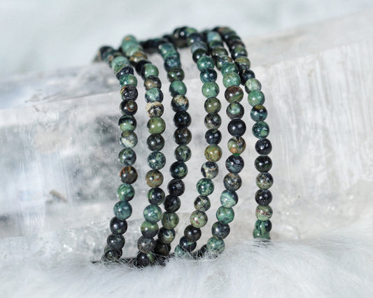 Kambaba Jasper Crystal Bracelet w/ 8mm Polished Gemstone Bead - Scorpio, Pisces, Capricorn Gift - Heart & Root Chakra Bracelet