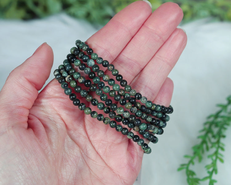 Kambaba Jasper Crystal Bracelet w/ 8mm Polished Gemstone Bead - Scorpio, Pisces, Capricorn Gift - Heart & Root Chakra Bracelet