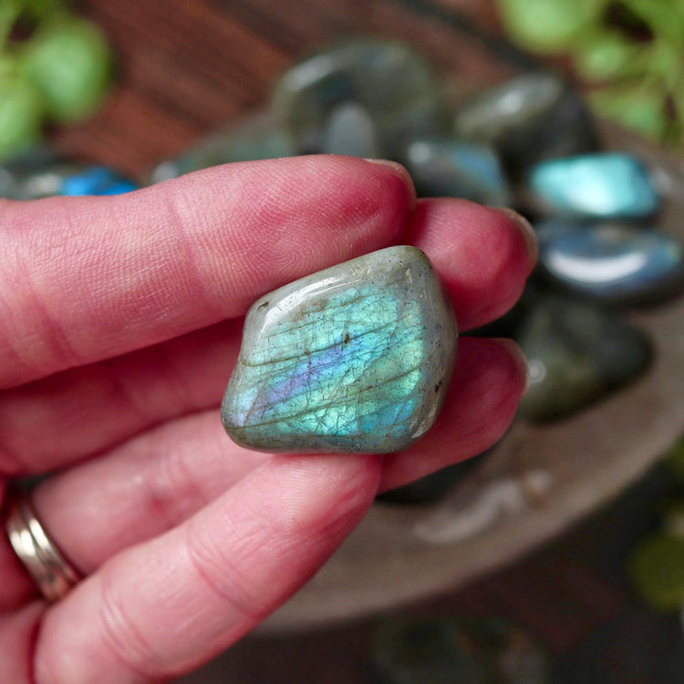 Labradorite Tumble Pocket Crystal