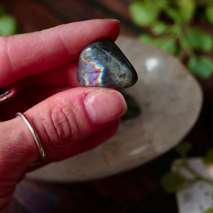 Labradorite Tumble Pocket Crystal