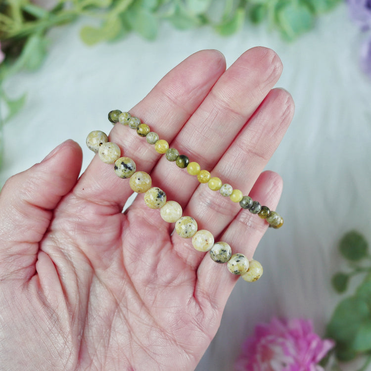 Serpentine Gemstone Crystal Bead Stretch Bracelet for Energy Cleansing & Inner Strength - Heart Chakra Jewelry - Solar Plexus Bracelet